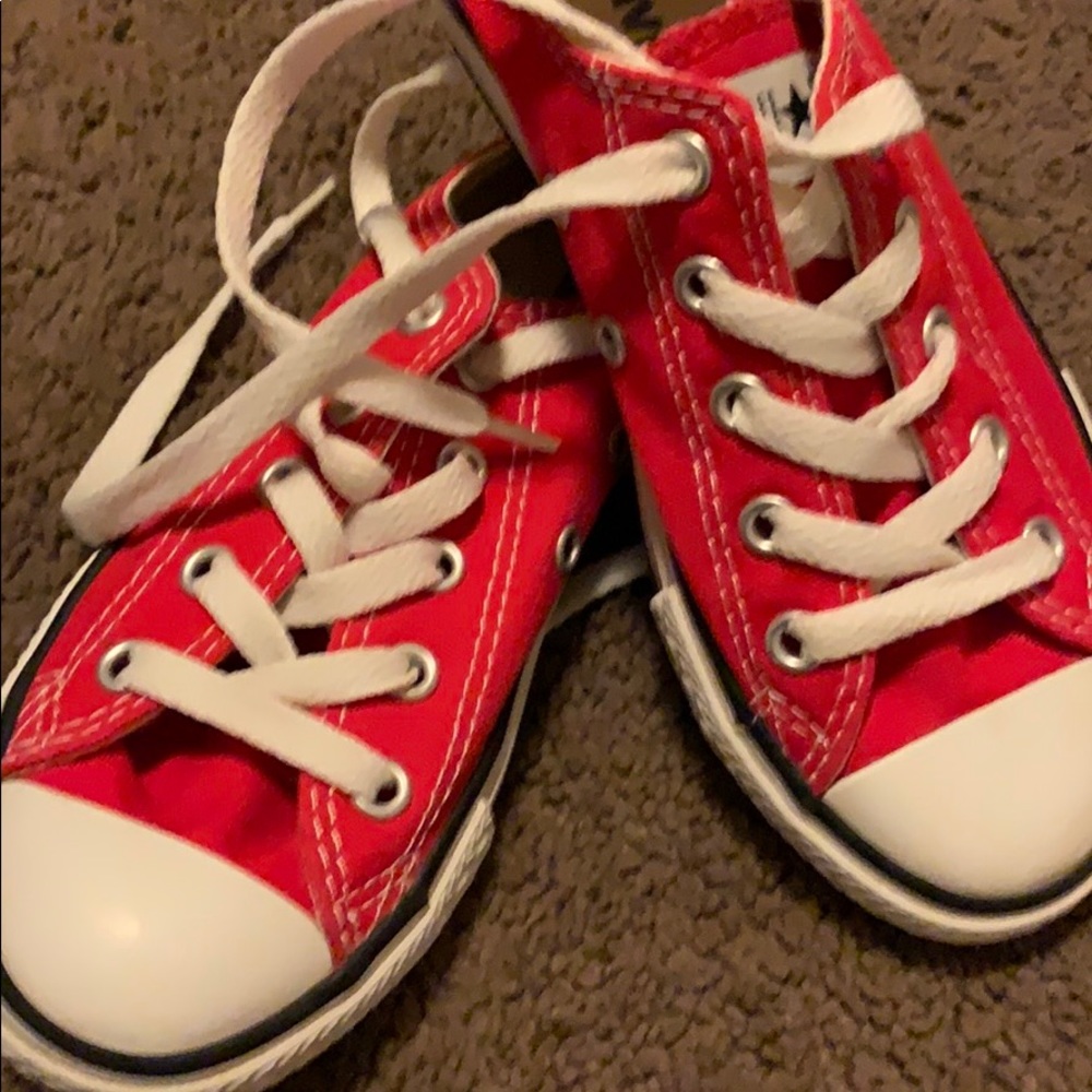 Red converse